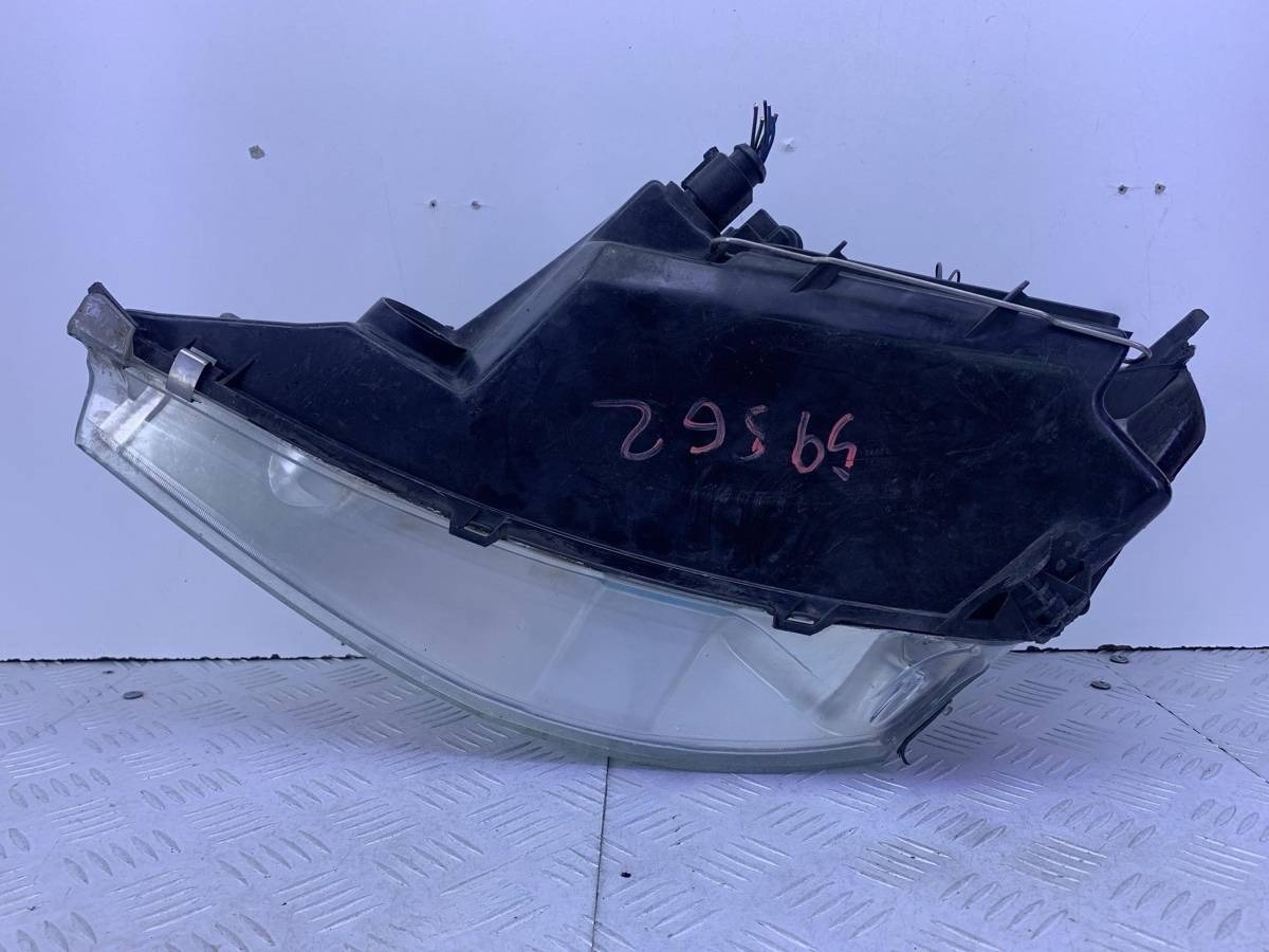 Новое Ford Focus, 2000 г., OEM 2M5113W029BD, арт. 62332, фото 11