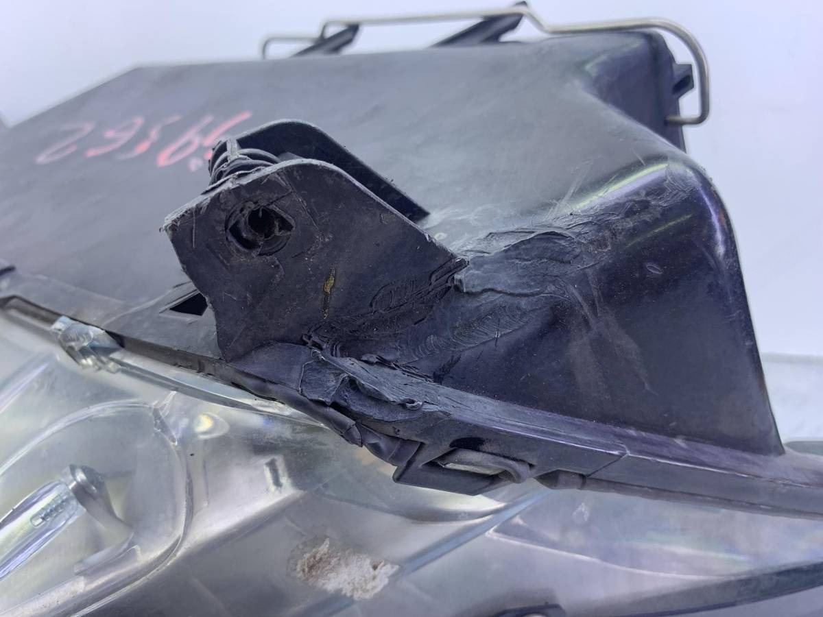 Новое Ford Focus, 2000 г., OEM 2M5113W029BD, арт. 62332, фото 13