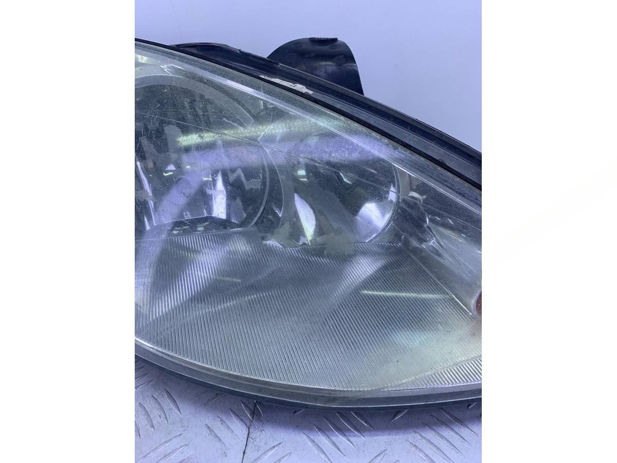 Новое Ford Focus, 2000 г., OEM 2M5113W029BD, арт. 62332, фото 3