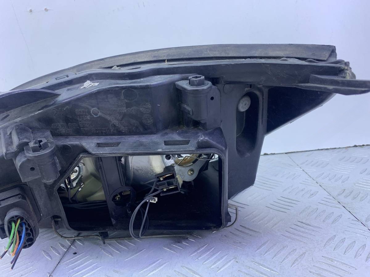 Новое Ford Focus, 2000 г., OEM 2M5113W029BD, арт. 62332, фото 9