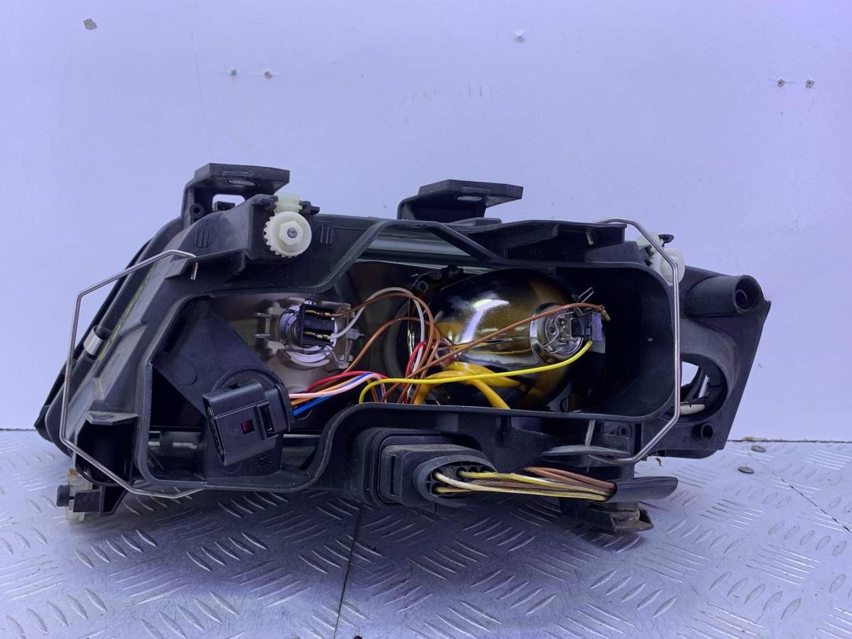 Новое Audi A6, 1998 г., OEM 1EL007821, арт. 63626, фото 6