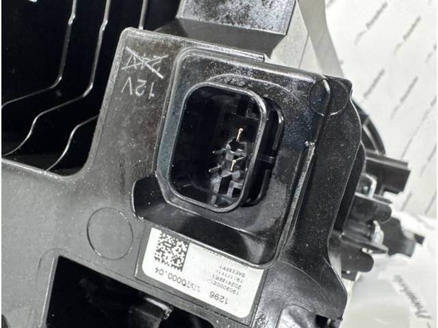 Новое Volkswagen Passat X3, 2025 г., OEM 5A1BD2408, арт. 6730, фото 20
