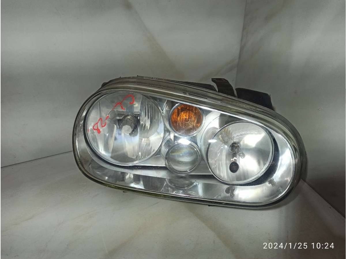 Новое Volkswagen Golf, 2002 г., арт. 71964849