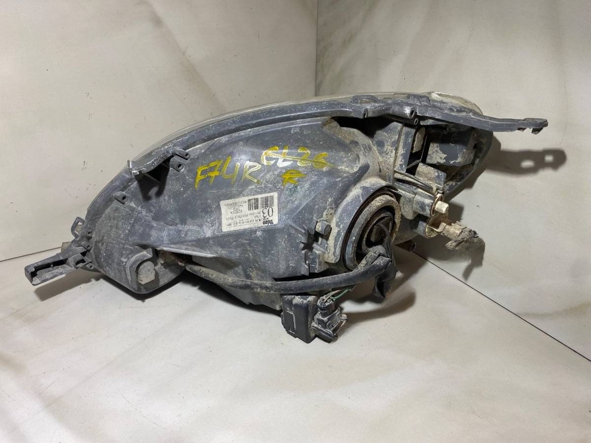 Новое Toyota Yaris, 2004 г., арт. 92640603, фото 3