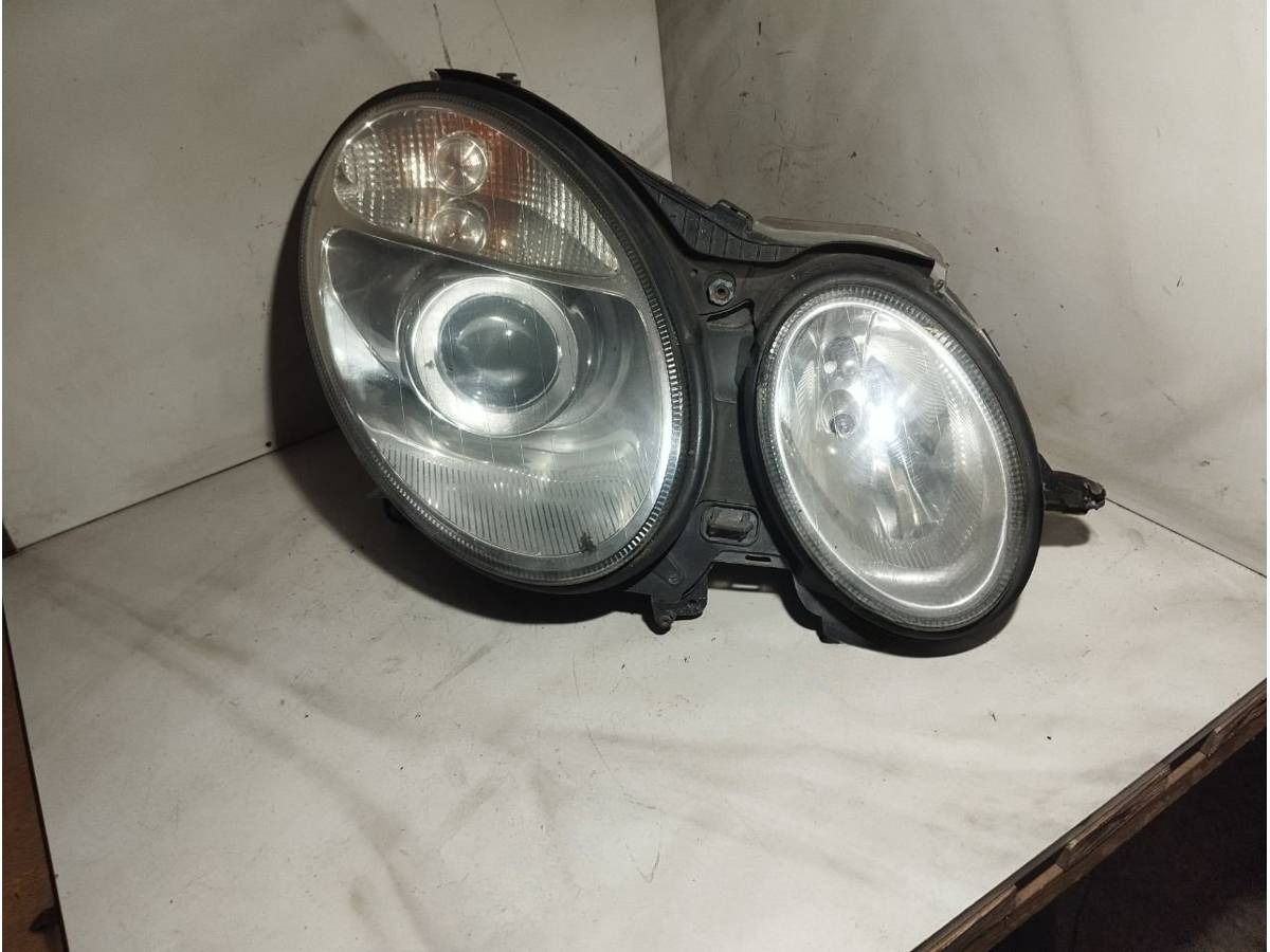 Новое Mercedes E W211, 2003 г., арт. 95780963