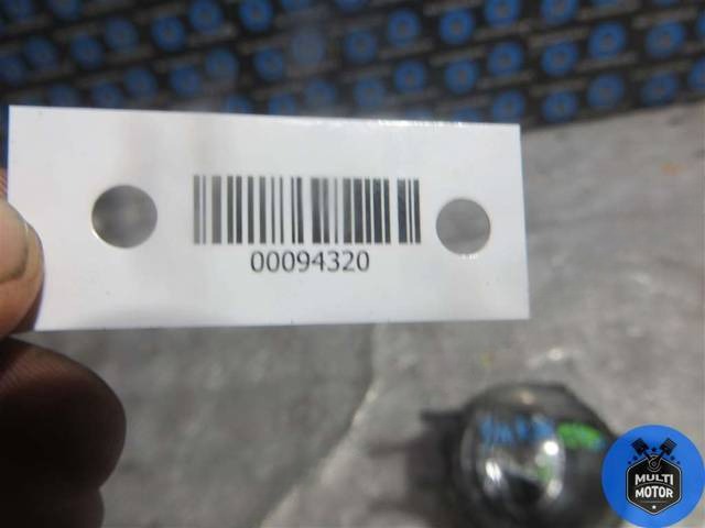 Новое Toyota Yaris, 2004 г., арт. 00094320, фото 7