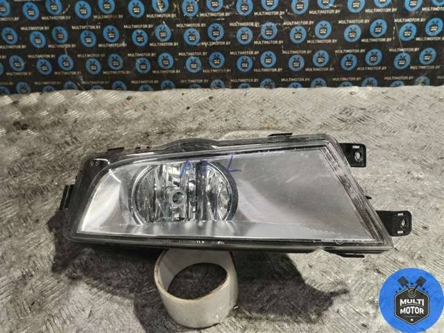 Новое Skoda Octavia, 2016 г., OEM 5E0941699D, арт. 00119794