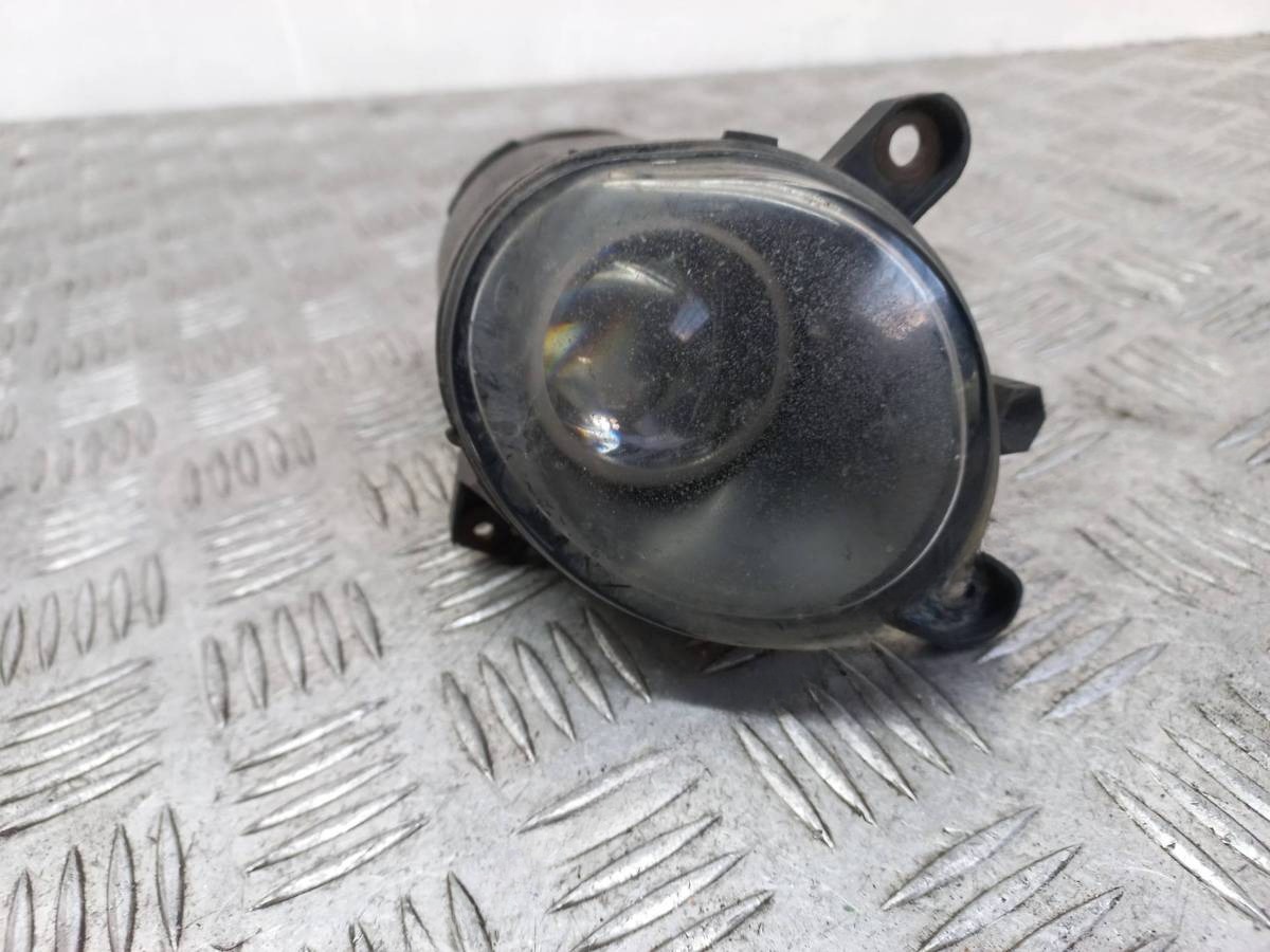 Новое Volkswagen Passat, 2003 г., OEM 3B7941699A, арт. 1106674