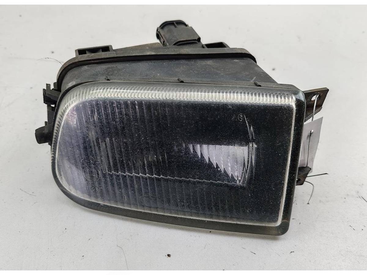 Новое BMW E39, 1995 г., OEM 8377941, арт. 55379779