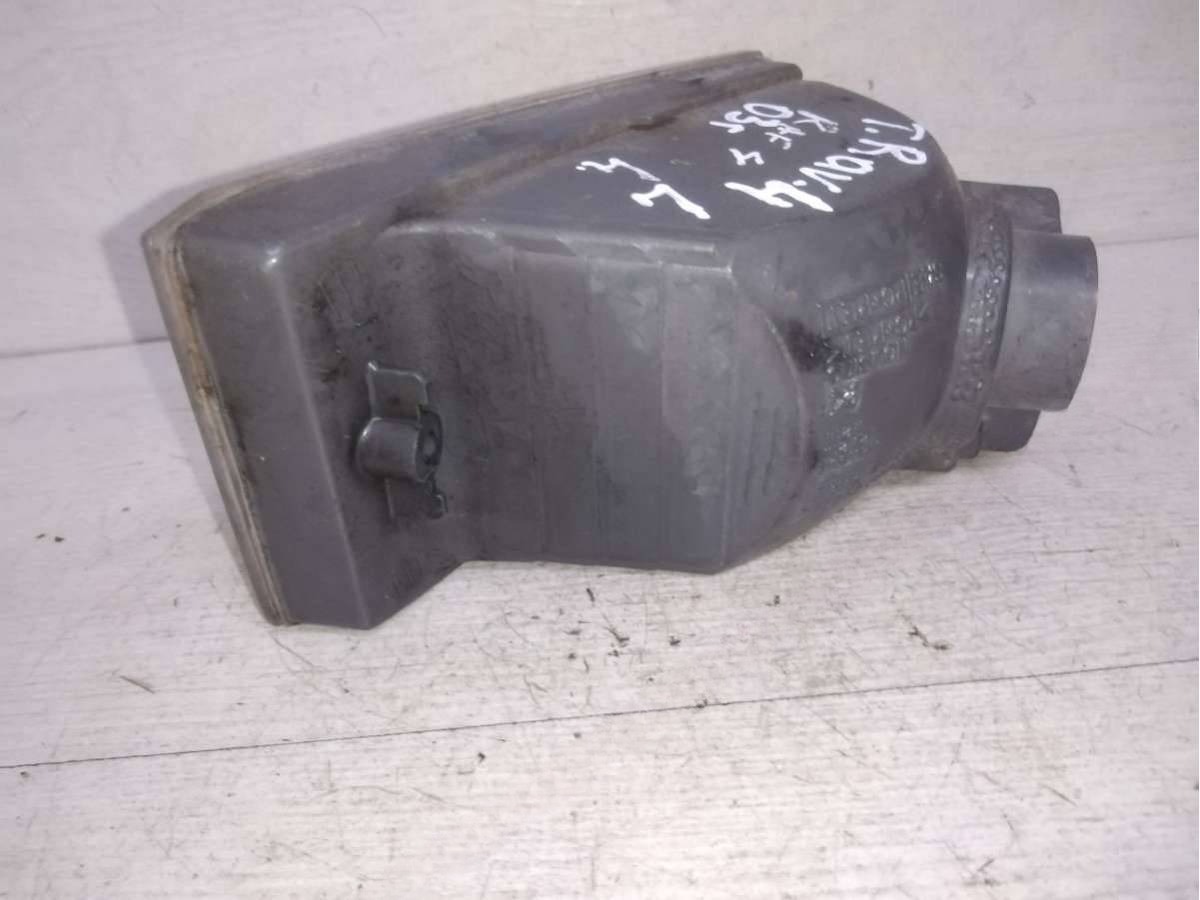 Новое Toyota RAV4, 2003 г., арт. 80869890, фото 2