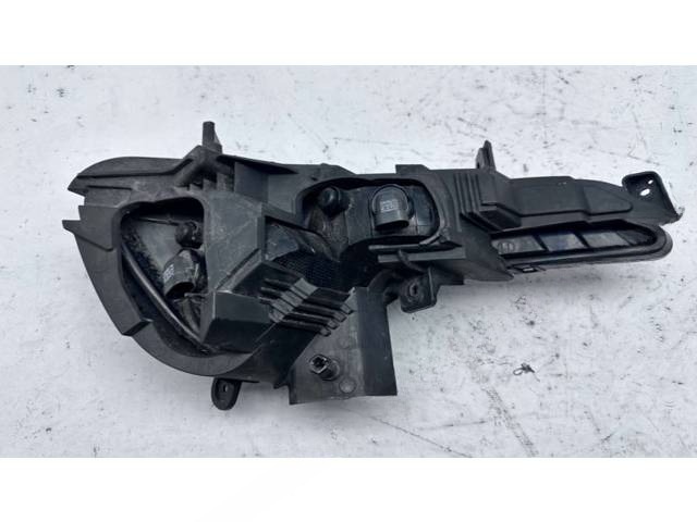 Новое Kia Sportage, 2010 г., OEM 922013W, арт. B118854, фото 8