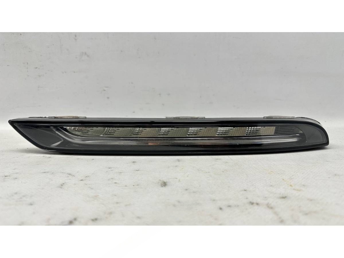 Новое Porsche Macan, 2015 г., OEM 95B941181A, арт. B126565_2