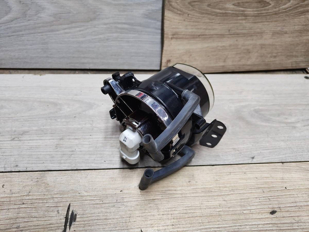 Новое BMW E60/E61, 2007 г., OEM 63177897187, арт. BMW, фото 3