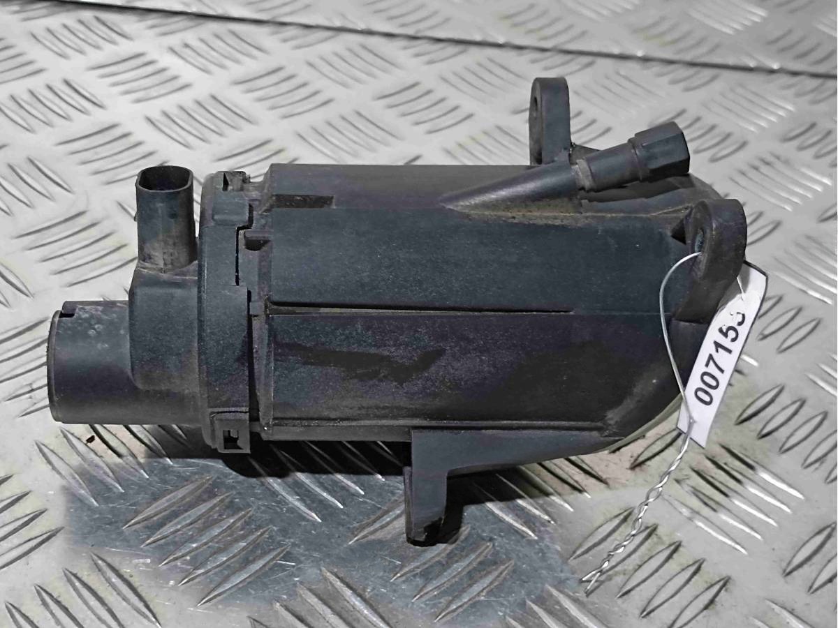 Новое Volkswagen Passat, 2002 г., OEM 3B7941700A, арт. 007155, фото 4