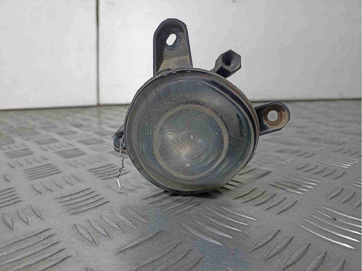 Новое Volkswagen Passat, 2002 г., OEM 3b7941700a, арт. 022536