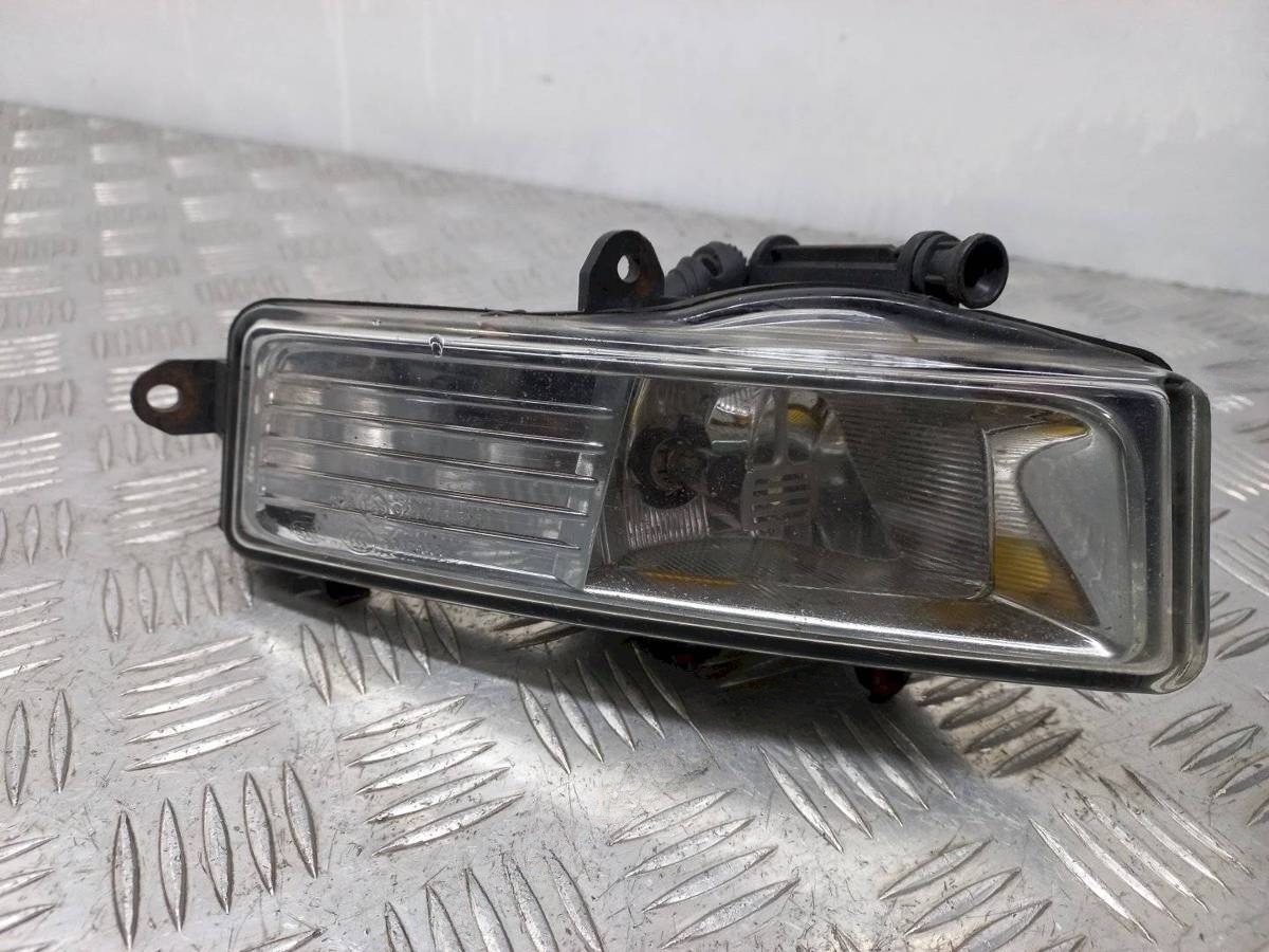 Новое Audi A6, 2009 г., OEM 6855502, арт. 1091481