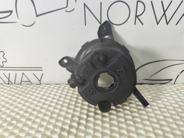 Новое Toyota Corolla, 2004 г., OEM 8121002090, арт. 24584, фото 5