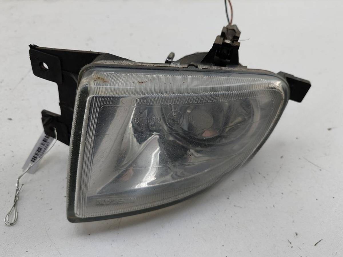 Новое Nissan Primera P11, 1999 г., OEM 66983840, арт. 55204267