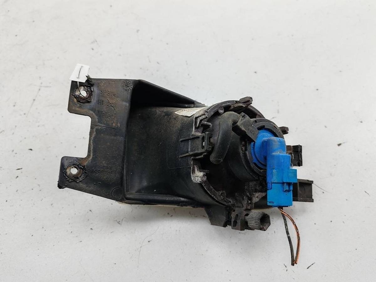 Новое Nissan Primera P11, 1999 г., OEM 66983840, арт. 55204267, фото 2