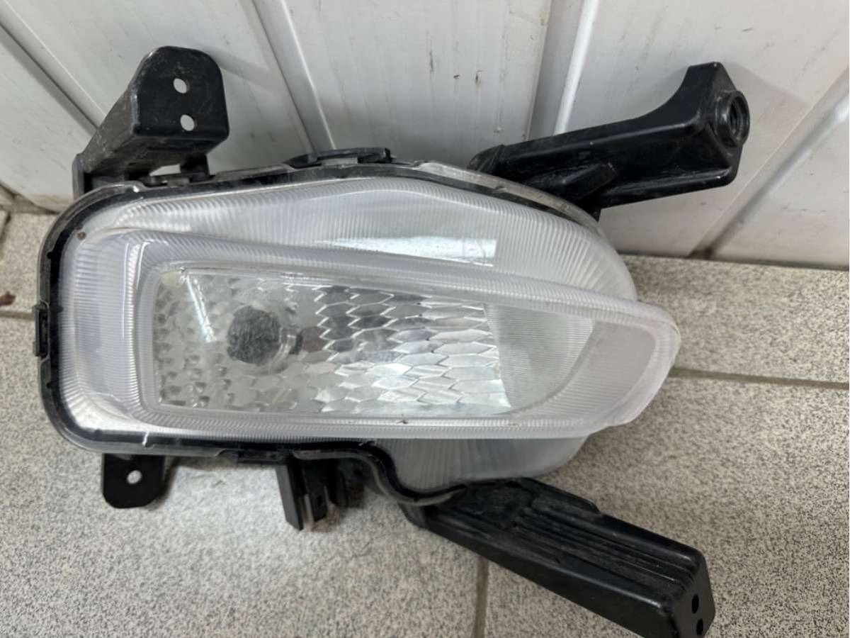 Новое Kia Ceed, 2018 г., OEM 92208J7000, арт. B111872