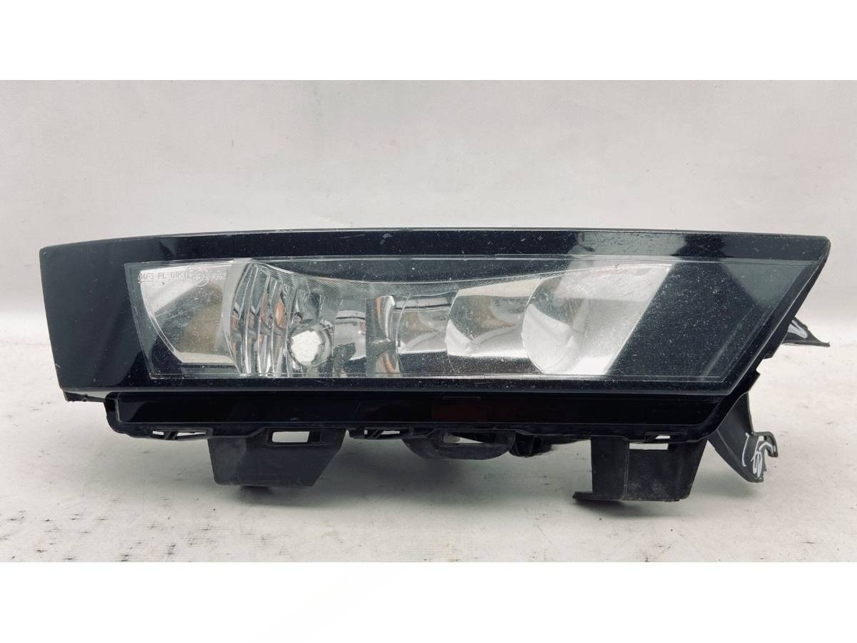 Новое Skoda Rapid, 2012 г., OEM 5JA941700D, арт. B124802