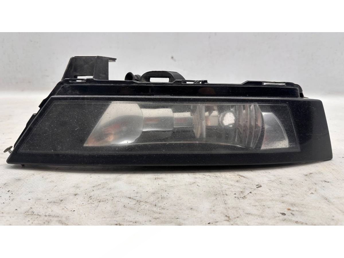 Новое Skoda Rapid, 2012 г., OEM 5JA941700D, арт. B125634, фото 2