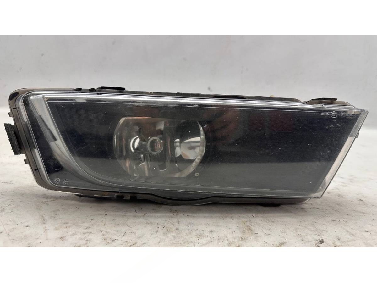 Новое Skoda Octavia A7, 2013 г., OEM 5E0941702E, арт. B125636