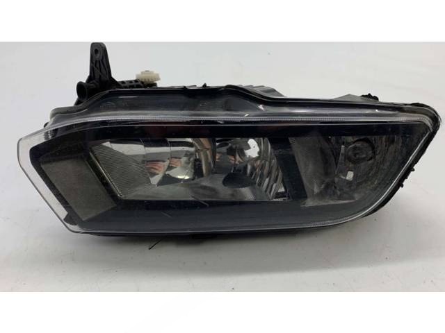 Новое Volkswagen Polo, 2013 г., OEM 6C0941662, арт. B6673_2