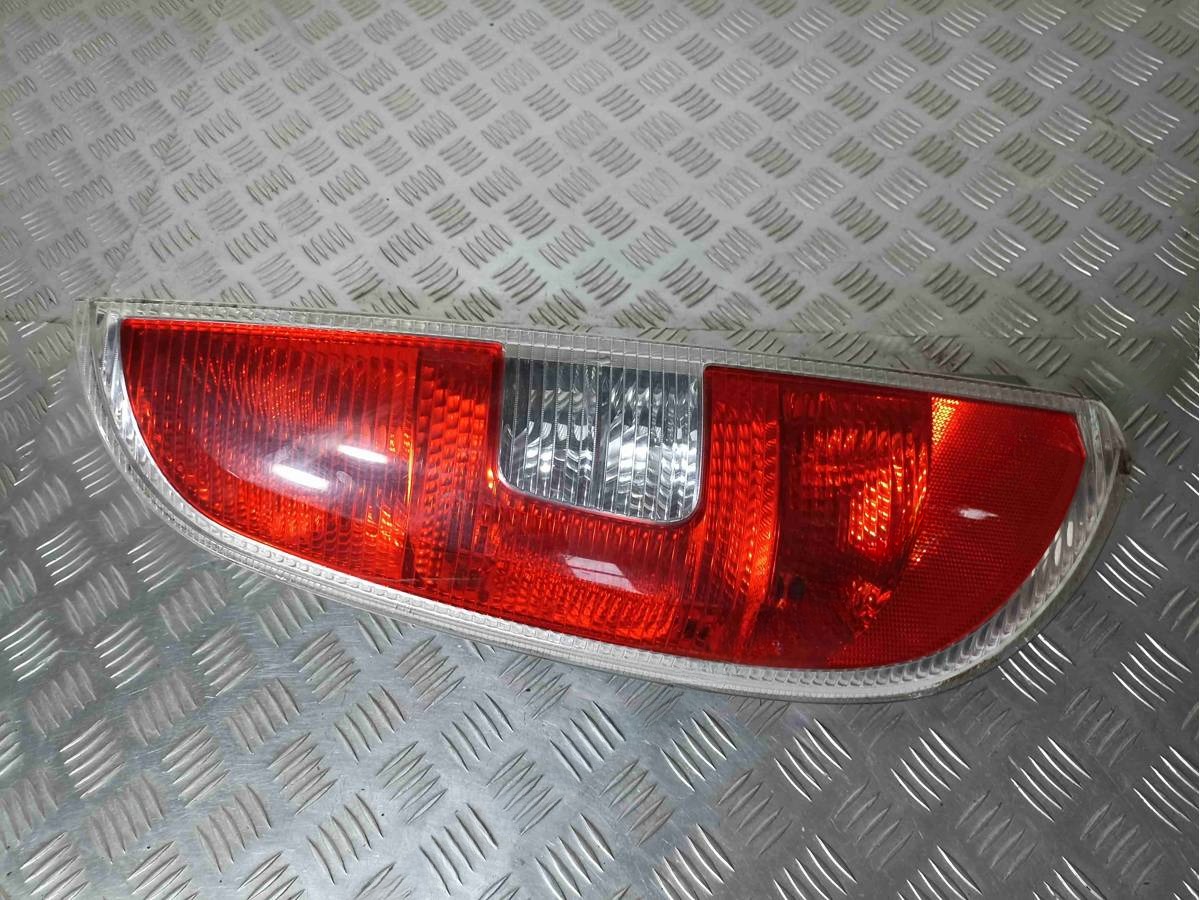 Новое Skoda Roomster, 2009 г., OEM 5j7945111, арт. 014821