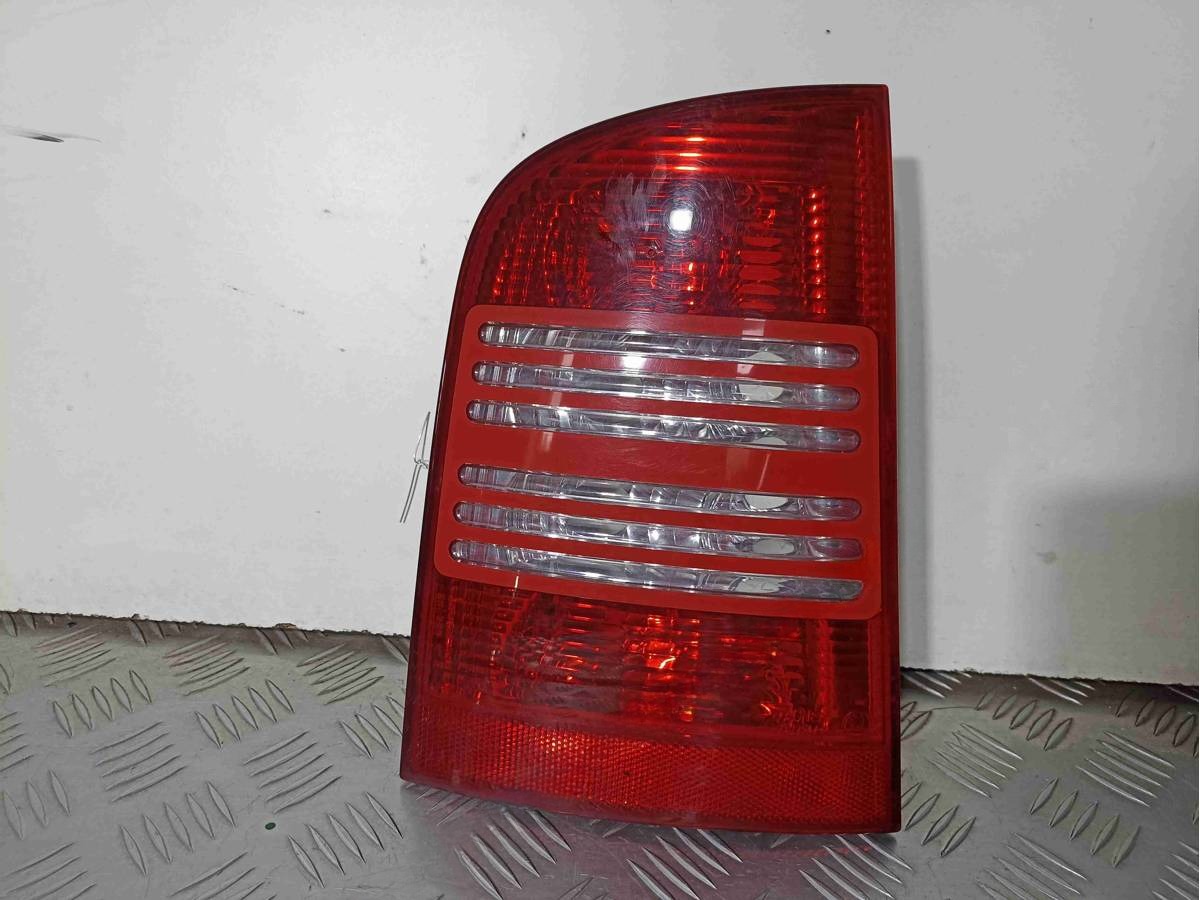 Новое Skoda Octavia, 2003 г., OEM 1u9945095b, арт. 015728