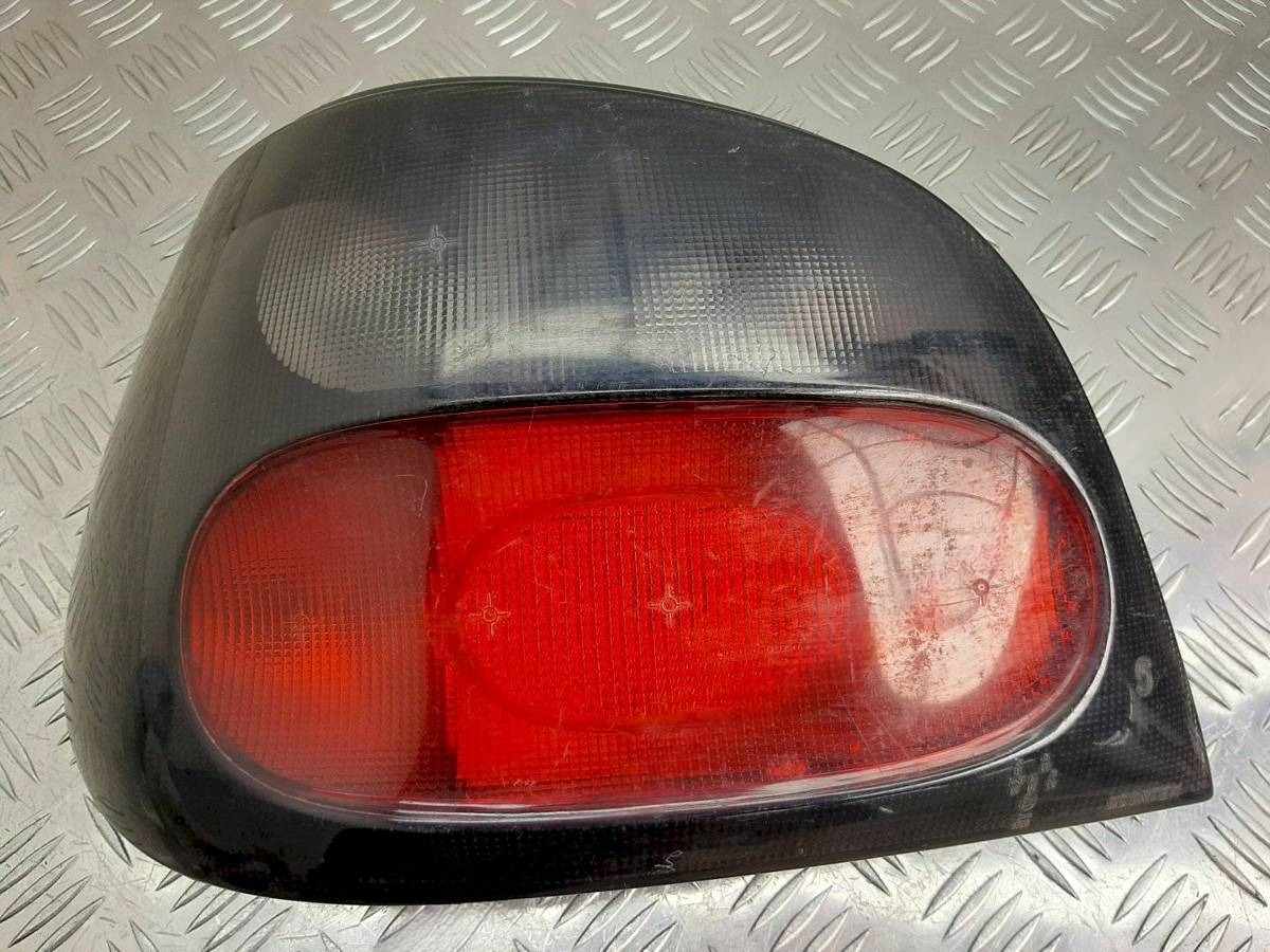 Новое Renault Megane, 1998 г., OEM 7700828137, арт. 1007602