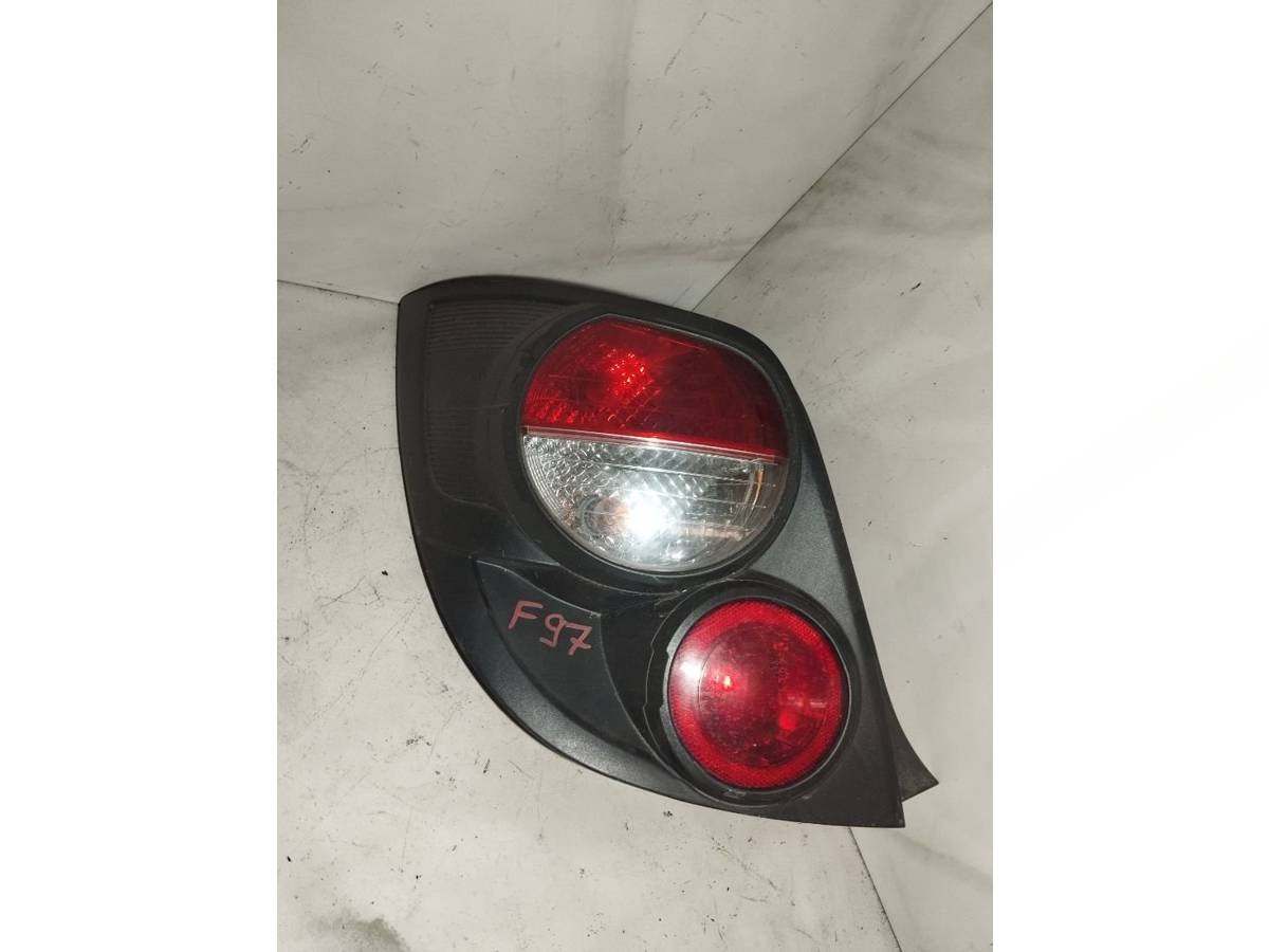 Новое Chevrolet Aveo T300, 2013 г., арт. 101747374