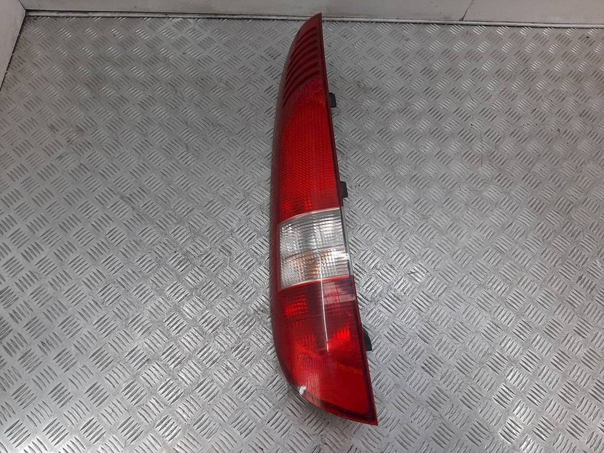 Новое Mercedes Vaneo, 2002 г., арт. 1043496