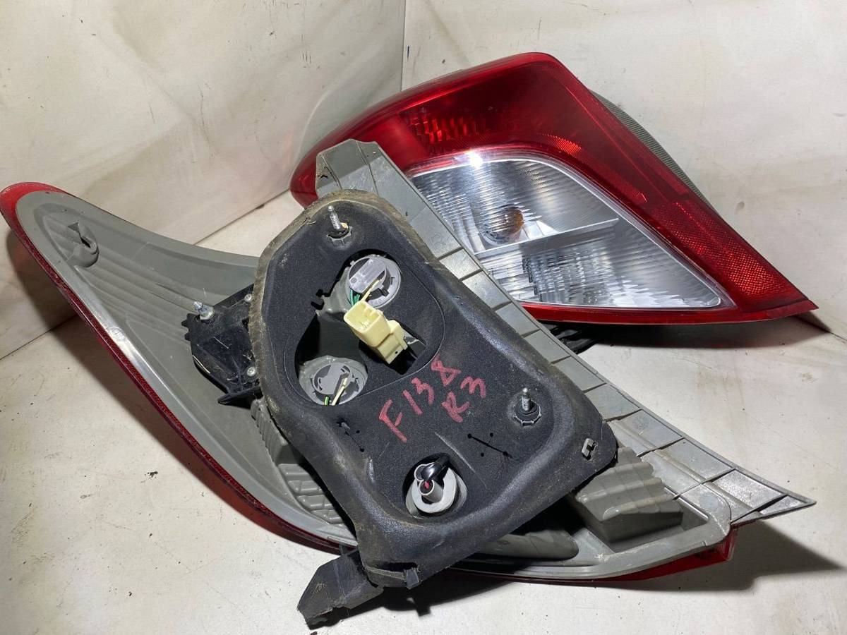 Новое Toyota Yaris, 2012 г., арт. 106100368, фото 5