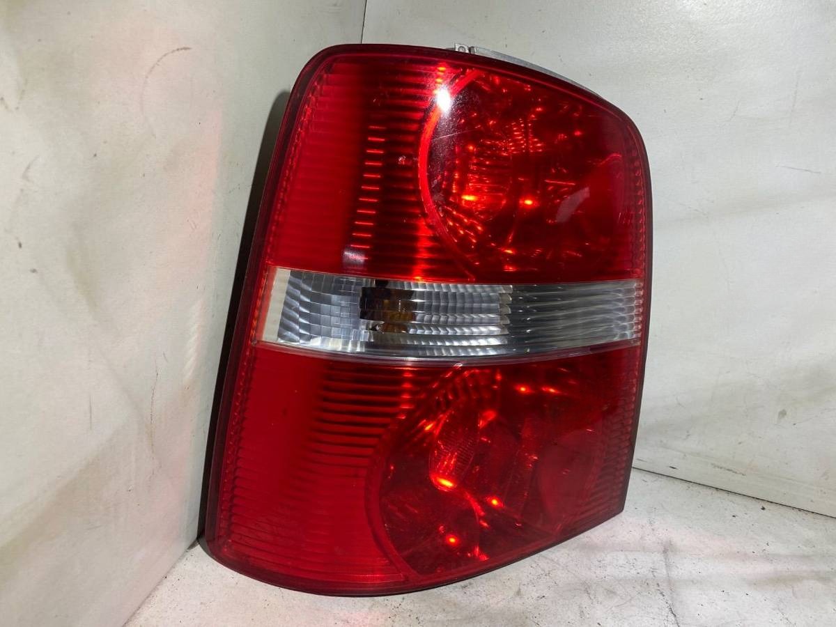 Новое Volkswagen Touran, 2005 г., арт. 106686139, фото 2