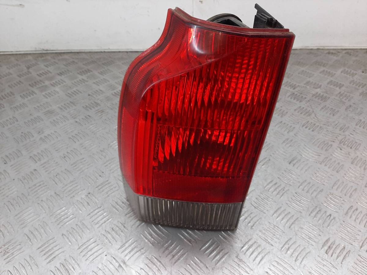 Новое Volvo V70, 2002 г., арт. 1100443