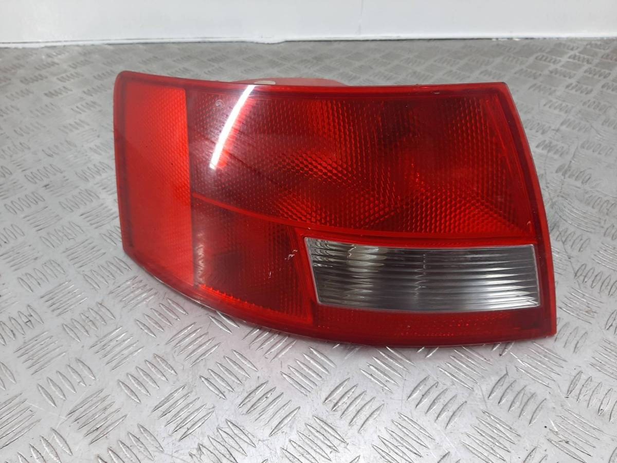 Новое Audi A4, 2004 г., арт. 1101996