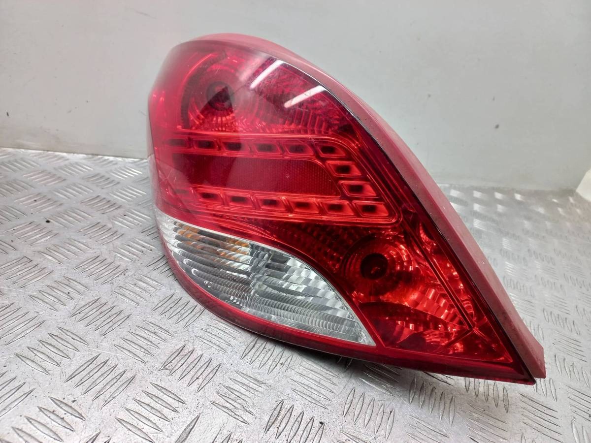 Новое Peugeot 207CC, 2014 г., OEM 968656728000, арт. 1105487