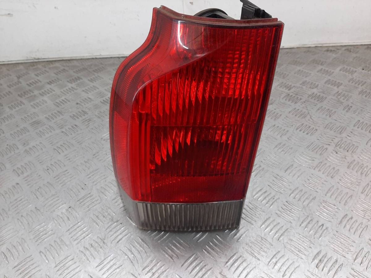 Новое Volvo V70, 2004 г., арт. 1109509