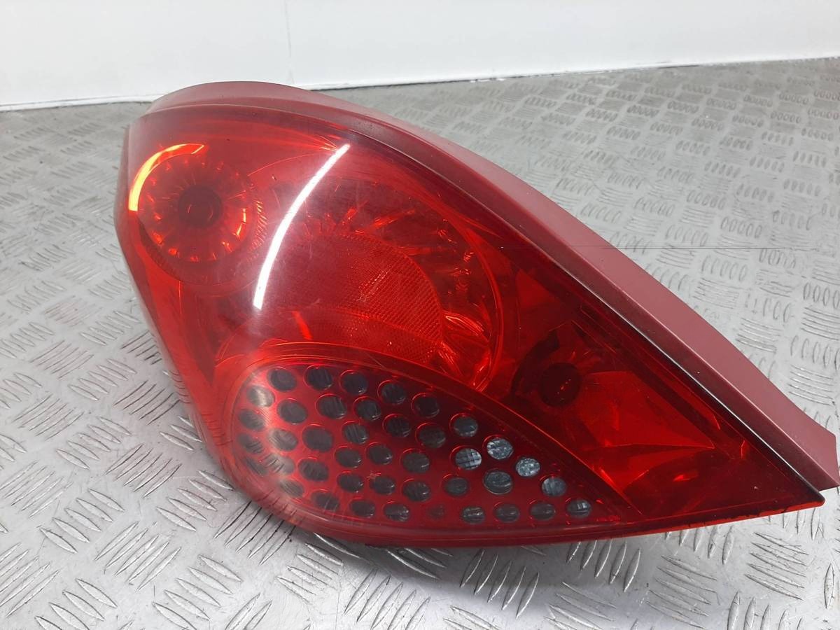 Новое Peugeot 207CC, 2008 г., арт. 1110026