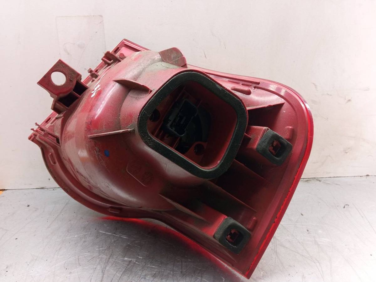 Новое Volkswagen Passat, 2006 г., OEM 3C9945095B, арт. 1118266, фото 3