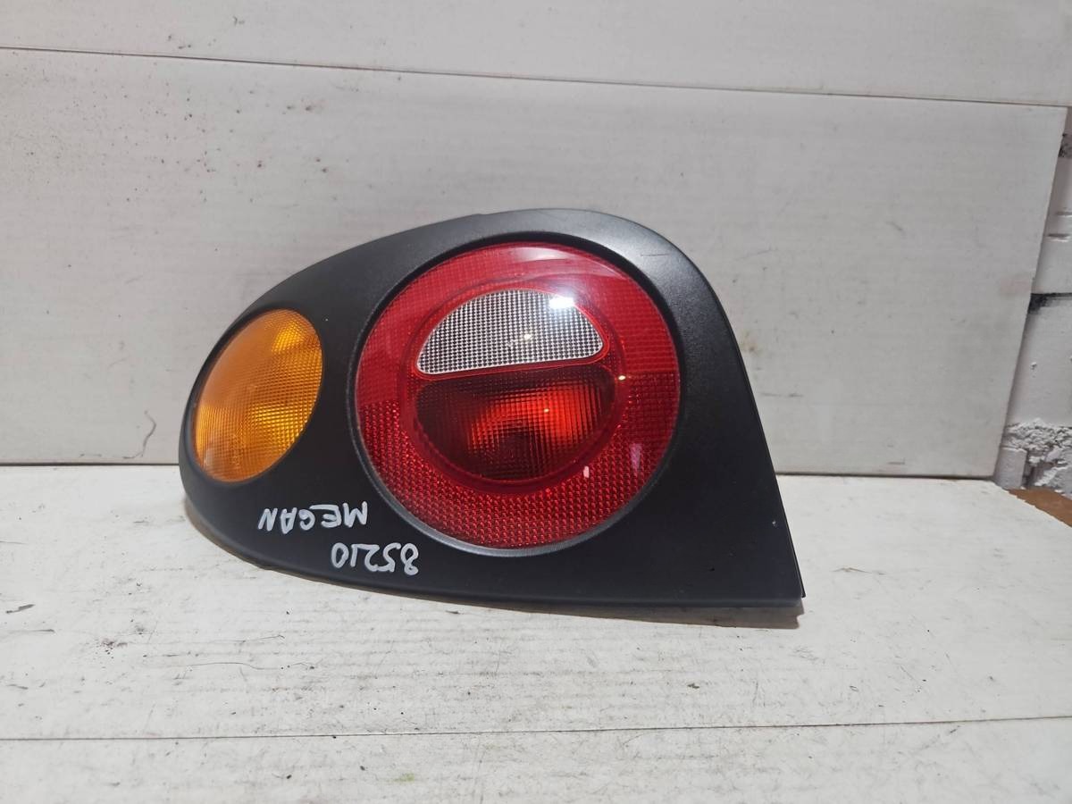 Новое Renault Megane, 1996 г., OEM 7700830097, арт. 22453