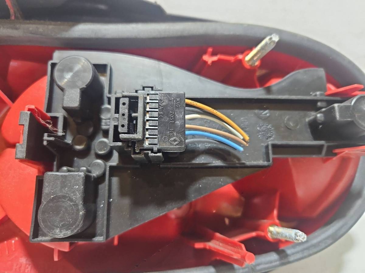 Новое Renault Megane, 1996 г., OEM 7700830097, арт. 22453, фото 4