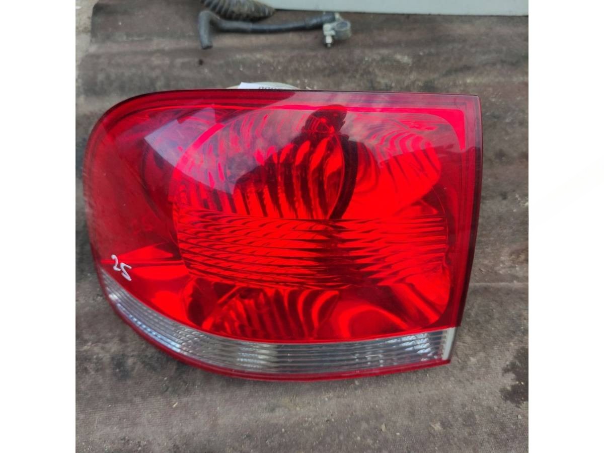 Новое Toyota C-HR, 2002 г., OEM 42304F4013, арт. 3657