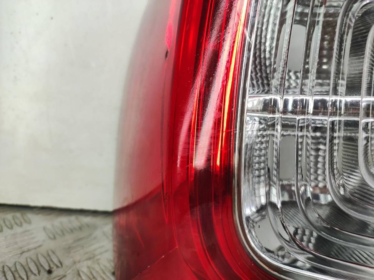 Новое Renault Logan, 2015 г., OEM 265551978R, арт. 37050, фото 3