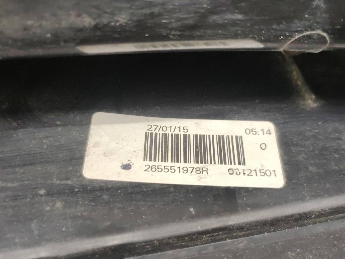 Новое Renault Logan, 2015 г., OEM 265551978R, арт. 37050, фото 8
