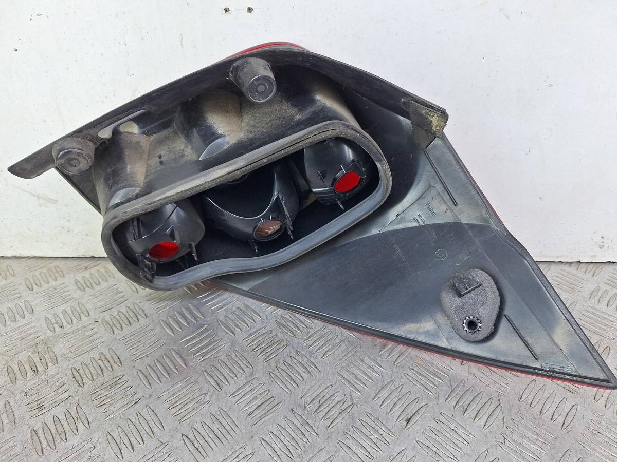 Новое Renault Laguna, 2005 г., OEM 8200002471, арт. 42444, фото 5