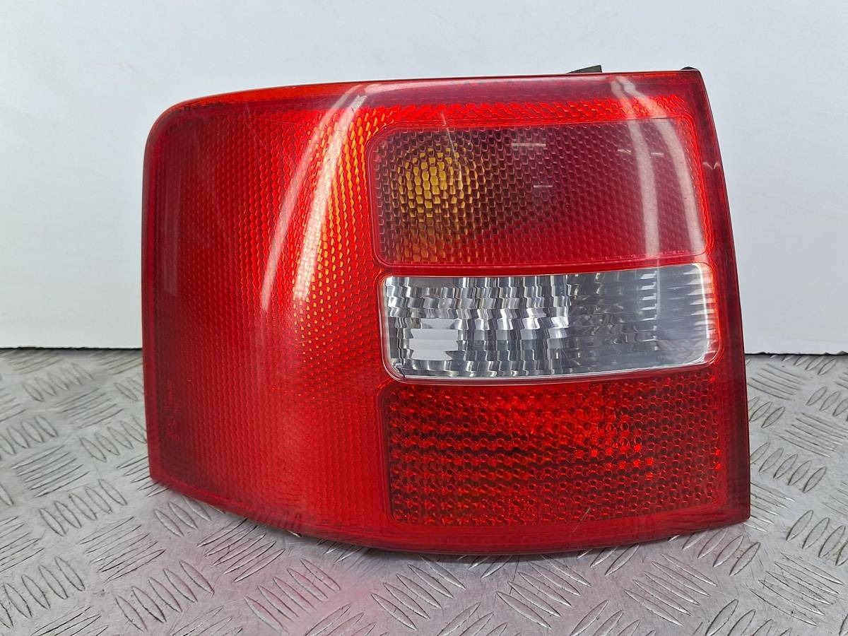 Новое Audi A6, 2003 г., OEM 4B9945095, арт. 42961