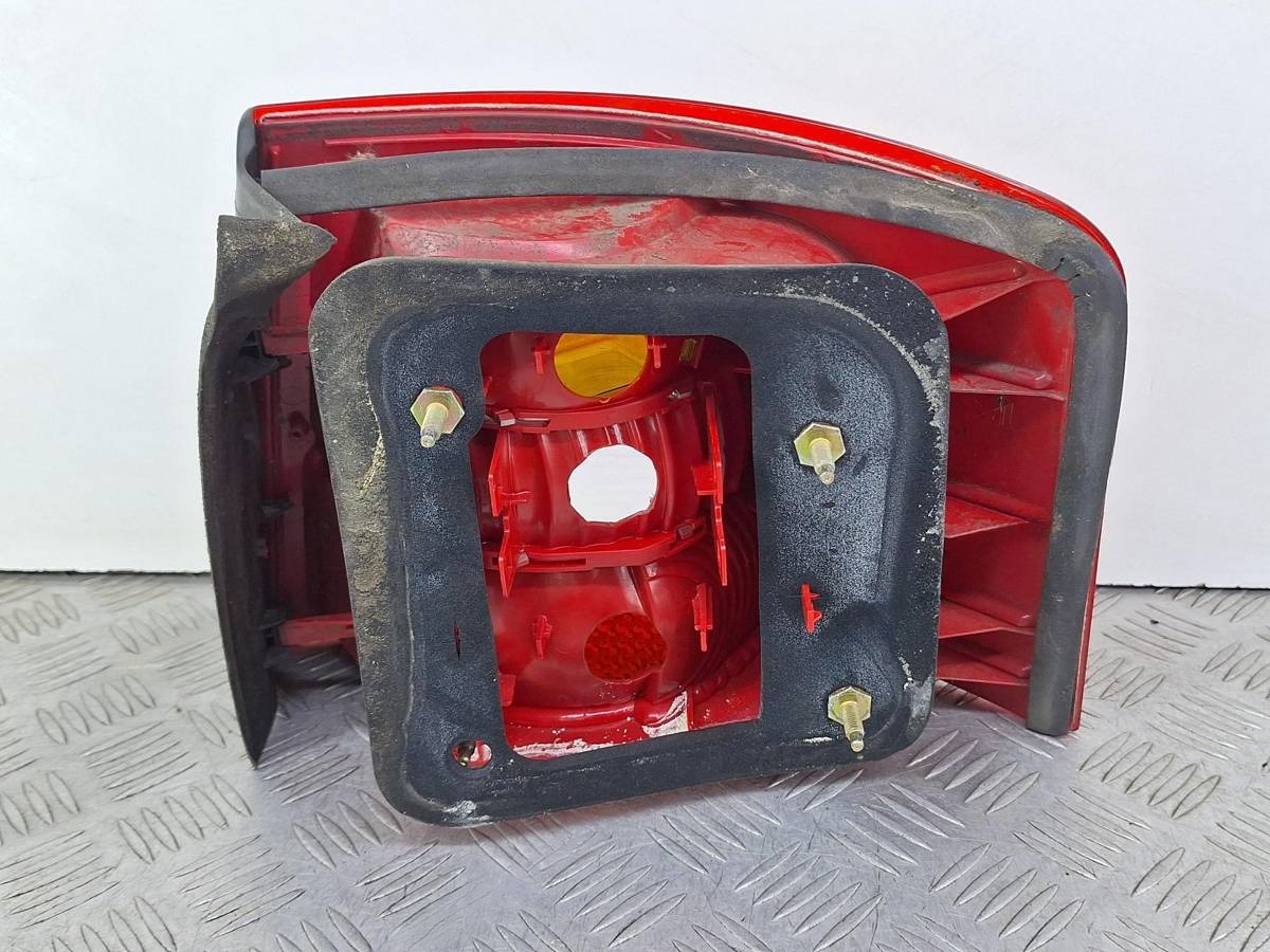 Новое Audi A6, 2003 г., OEM 4B9945095, арт. 42961, фото 3