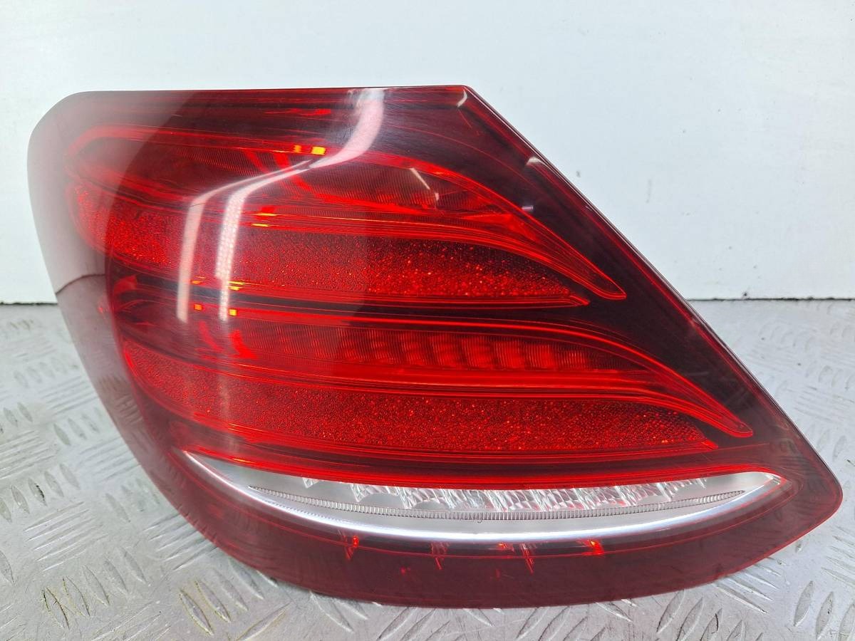 Новое Mercedes E W213, 2019 г., OEM A2139067700, арт. 47364
